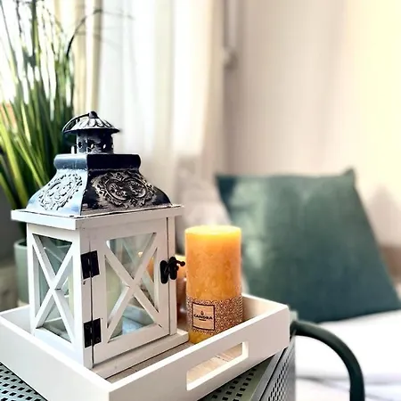 Хостел Happy Living *