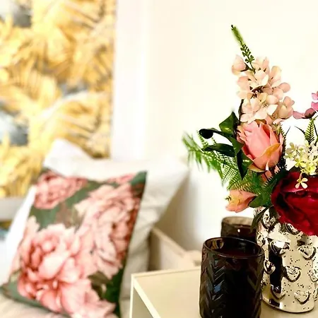 Хостел Happy Living