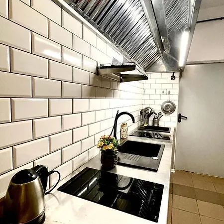 Happy Living Хостел *