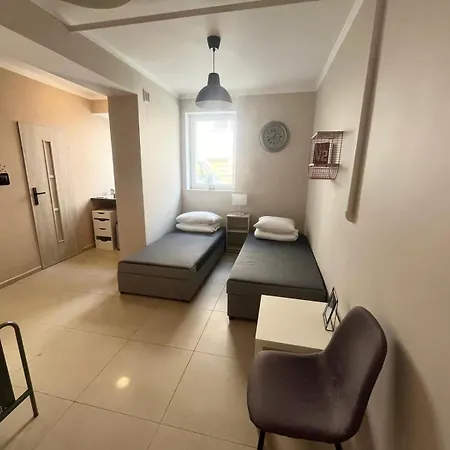 Hostel Happy Living *