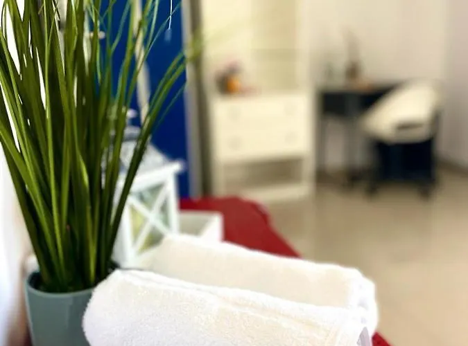 Happy Living Хостел *